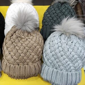 کلاه بافت تک پوم دار کد 603